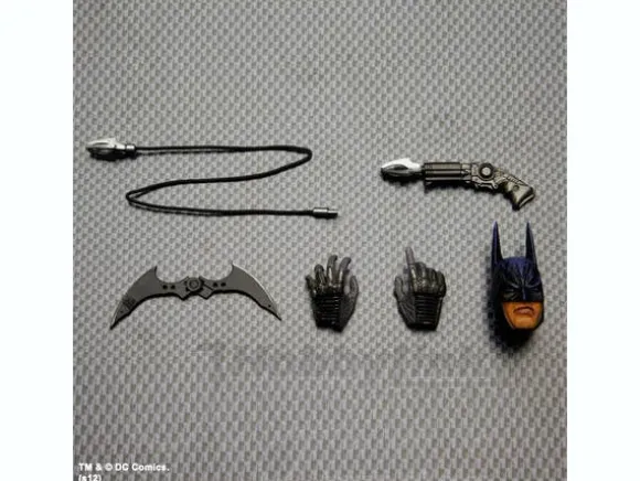 Batman Arkham City Play Arts Kai: Batman