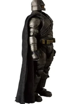 Batman V Superman: Dawn of Justice MAFEX Armored Batman