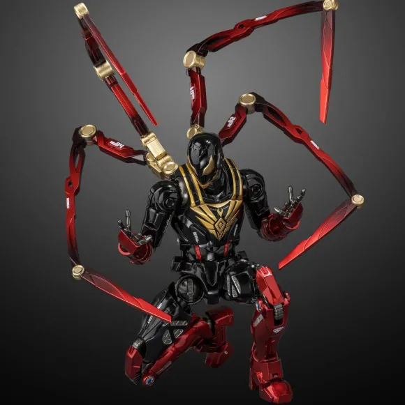 Fighting Armor Iron Spider (Miles Morales)