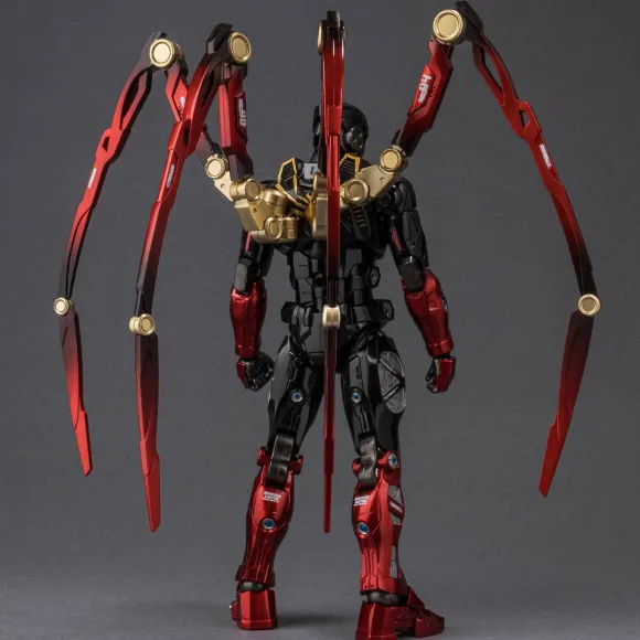 Fighting Armor Iron Spider (Miles Morales)