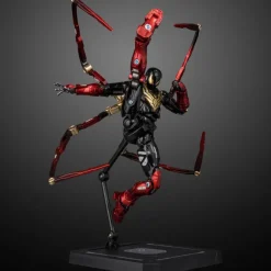 Fighting Armor Iron Spider (Miles Morales)