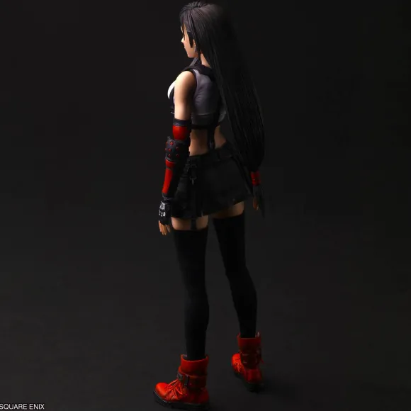 Final Fantasy VII Rebirth Play Arts Kai Shin Tifa Lockhart