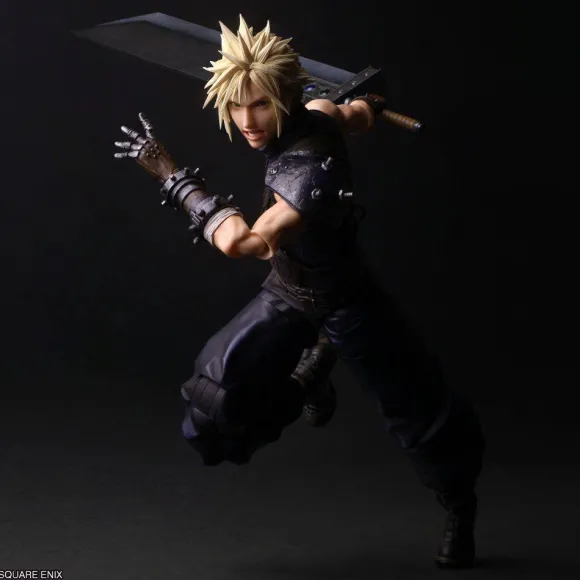 Final Fantasy VII Rebirth Play Arts True Cloud Strife