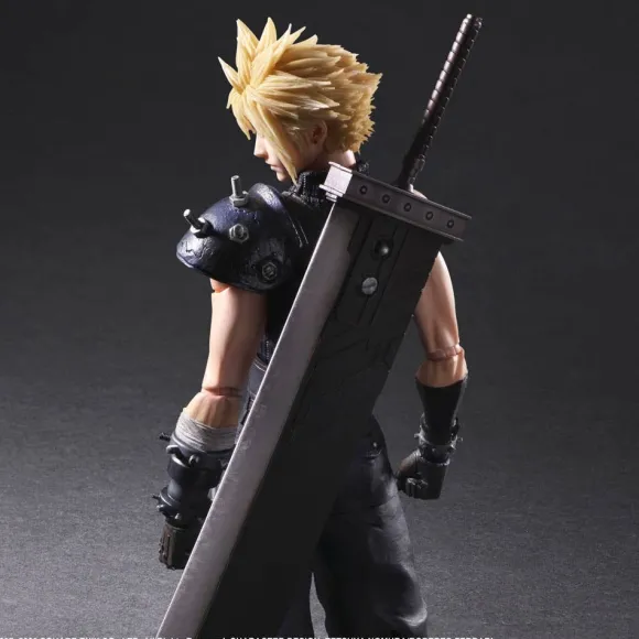 Final Fantasy VII Remake Play Arts Kai Cloud Strife Version 2
