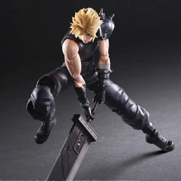 Final Fantasy VII Remake Play Arts Kai Cloud Strife Version 2