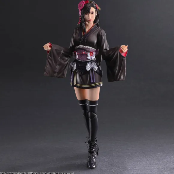 Final Fantasy VII Remake PLAY ARTS Kai Tifa Lockhart -Exotic Dress Ver.-