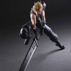 Final Fantasy VII Remake Play Arts Kai: Cloud Strife