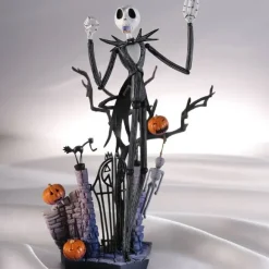 Legacy of Revoltech JACK SKELLINGTON (Phosphorescent Paint Ver.)