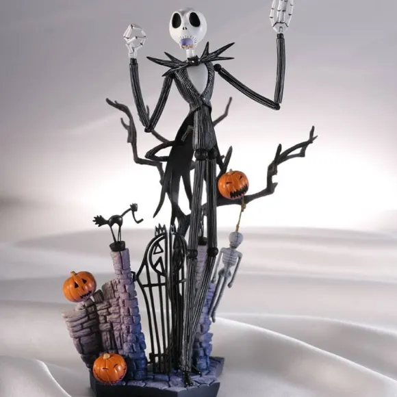Legacy of Revoltech JACK SKELLINGTON (Phosphorescent Paint Ver.)