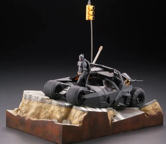 Legacy of Revoltech: The Batmobile Tumbler in Gotham City