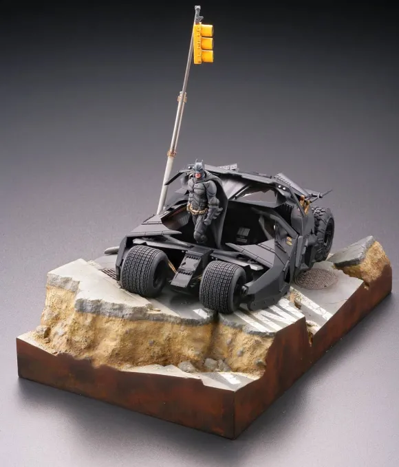 Legacy of Revoltech: The Batmobile Tumbler in Gotham City