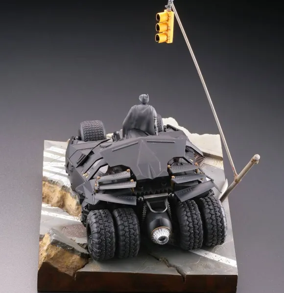 Legacy of Revoltech: The Batmobile Tumbler in Gotham City
