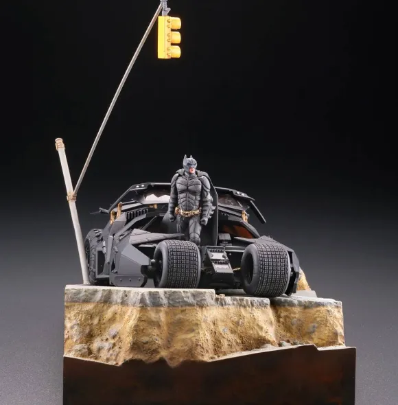 Legacy of Revoltech: The Batmobile Tumbler in Gotham City