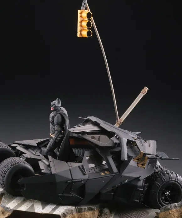 Legacy of Revoltech: The Batmobile Tumbler in Gotham City