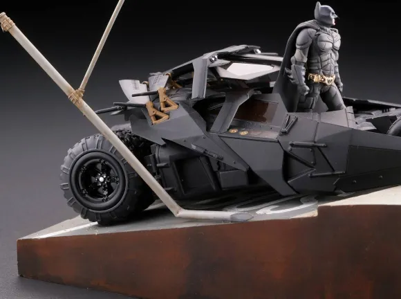 Legacy of Revoltech: The Batmobile Tumbler in Gotham City