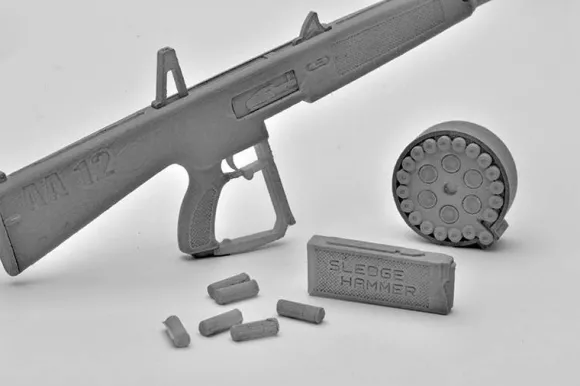 1/12 Little Armory LA018 / AA-12