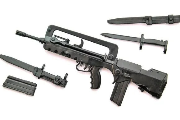 1/12 Little Armory (LA057) FA-MAS F1 Type