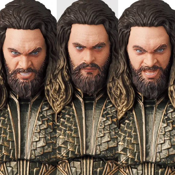 MAFEX Aquaman (Zack Snyder's Justice League Ver.)
