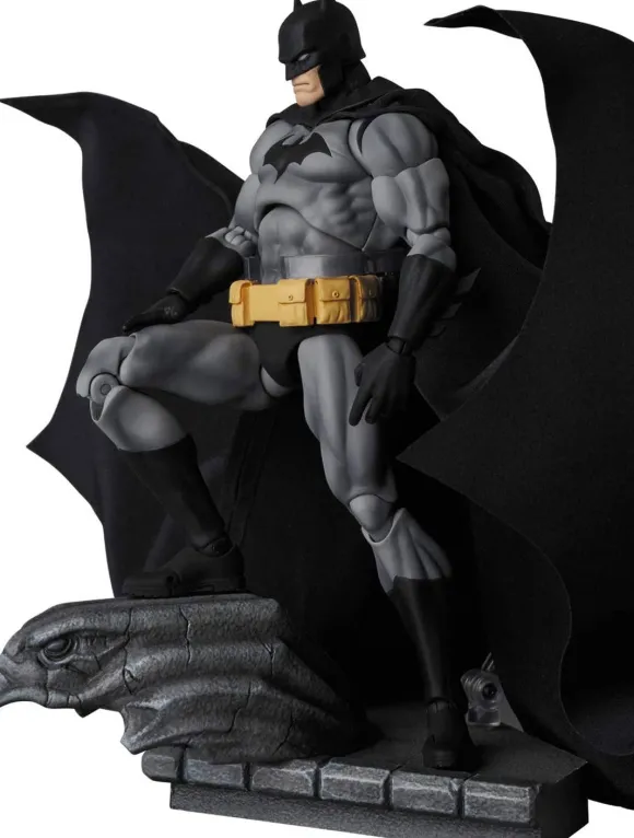 Mafex Batman Hush Black Ver.