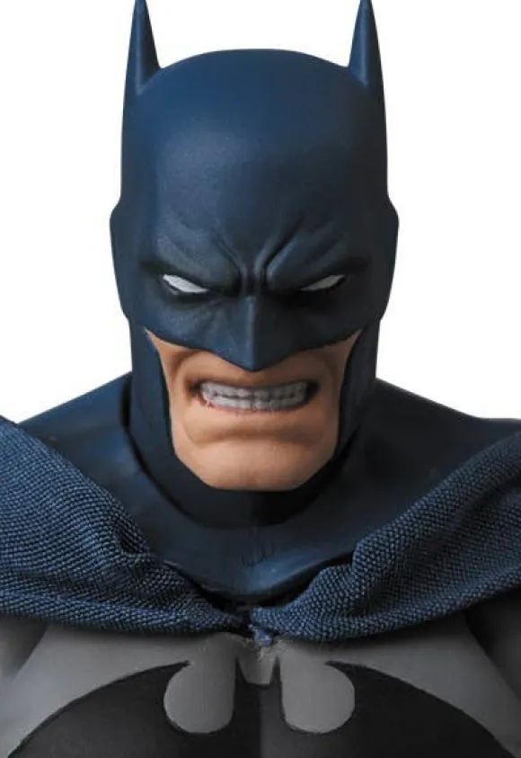 MAFEX Batman (HUSH Ver.) (Reissue)