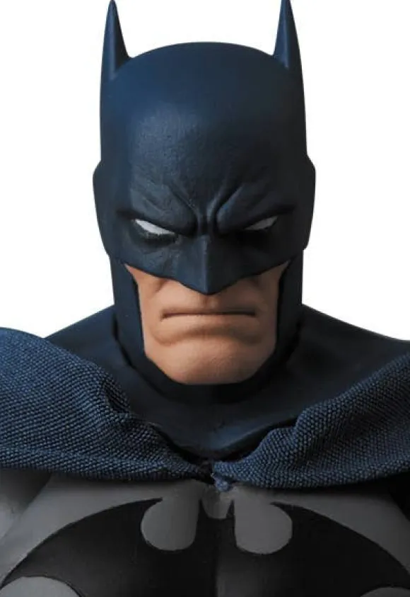 MAFEX Batman (HUSH Ver.) (Reissue)