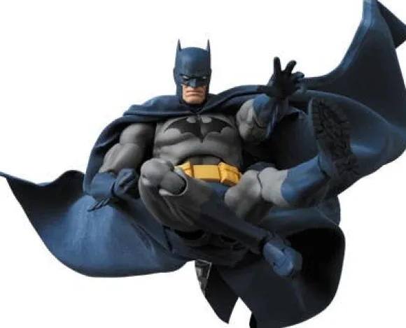 MAFEX Batman (HUSH Ver.) (Reissue)