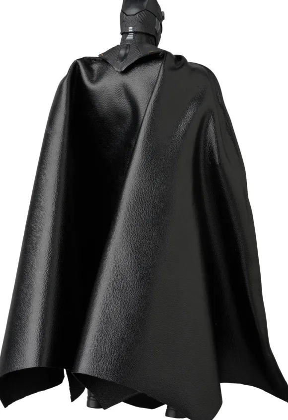 MAFEX Batman Tactical Suit (Zack Snyder's Justice League Ver.)