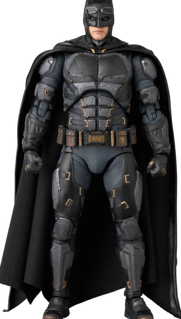 MAFEX Batman Tactical Suit (Zack Snyder's Justice League Ver.)