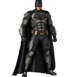 MAFEX Batman Tactical Suit Ver. (Justice League)