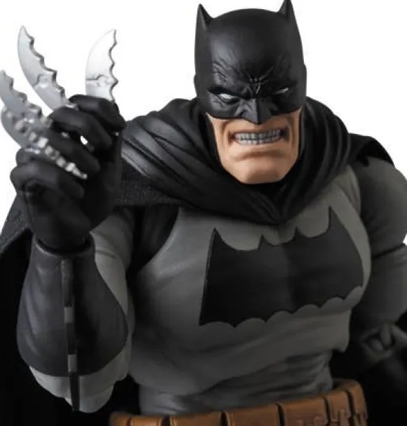 MAFEX Batman (The Dark Knight Returns)