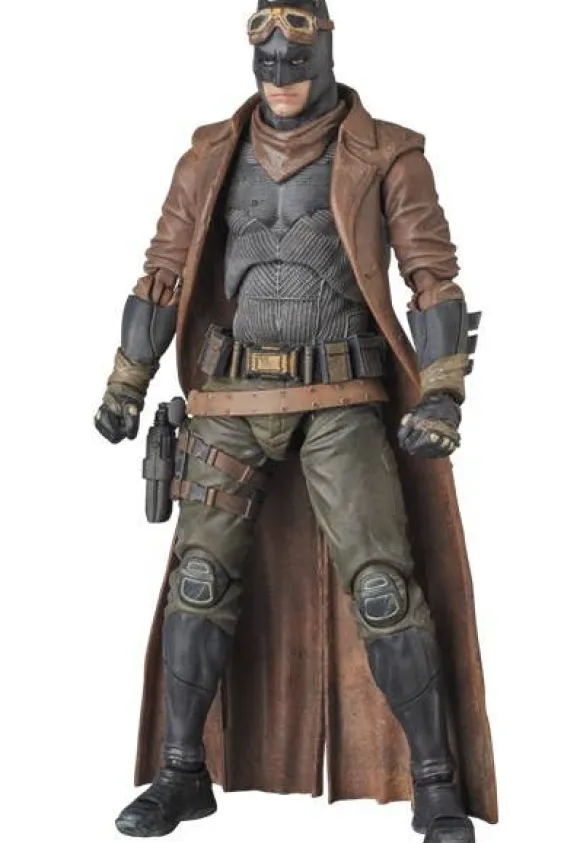MAFEX Batman V. Superman: Knightmare Batman