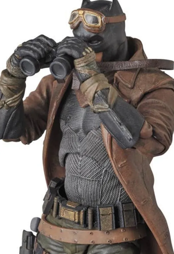 MAFEX Batman V. Superman: Knightmare Batman