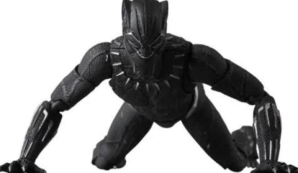 MAFEX Black Panther