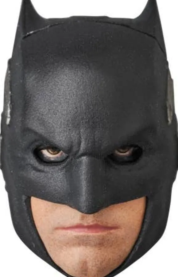 MAFEX Bruce Wayne - Justice League
