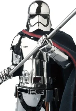 MAFEX Captain Phasma (The Last Jedi Ver.)