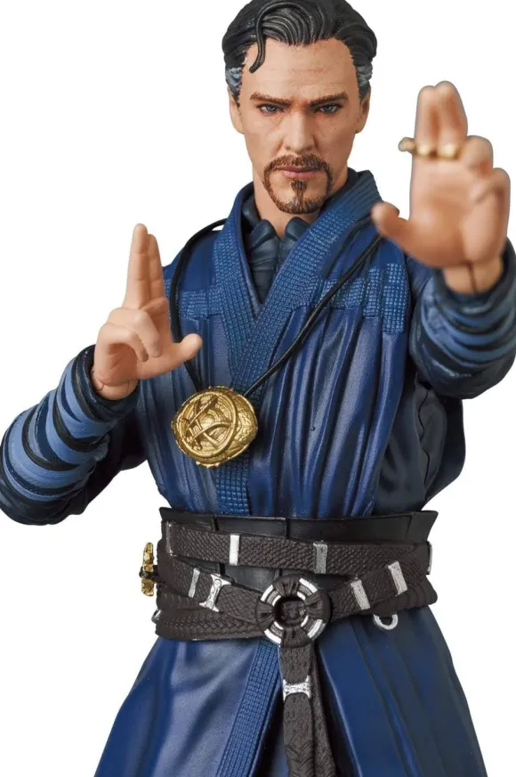 MAFEX Doctor Strange (Infinity War Ver.)