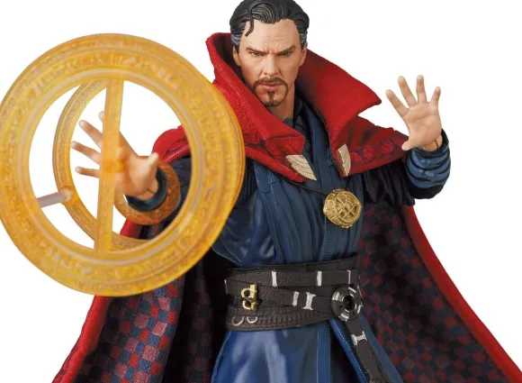 MAFEX Doctor Strange (Infinity War Ver.)