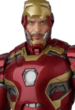 MAFEX Iron Man Mark 45 (Avengers: Age of Ultron)