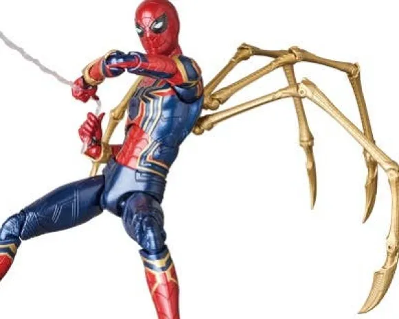 MAFEX Iron Spider (Avengers: Infinity War)