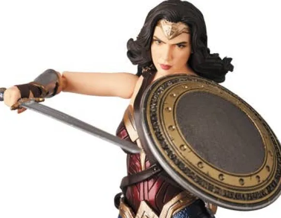 MAFEX Justice League - Wonder Woman
