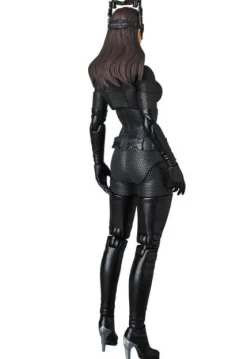 MAFEX Selina Kyle Ver. 2.0 - The Dark Knight Rises