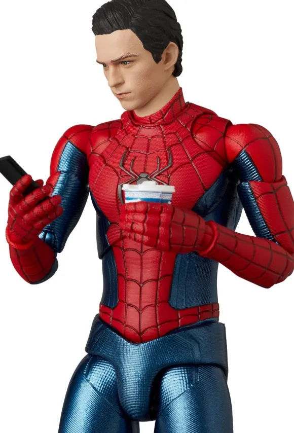 MAFEX Spider-Man New Red & Blue Suit