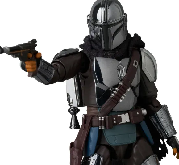 MAFEX The Mandalorian Chrome Ver.