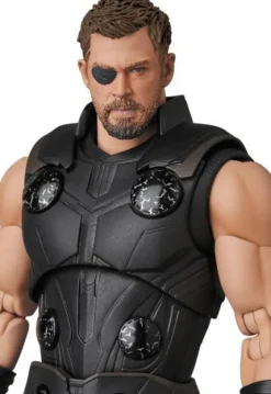 MAFEX Thor (Avengers Infinity War)