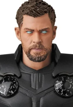 MAFEX Thor (Avengers Infinity War)