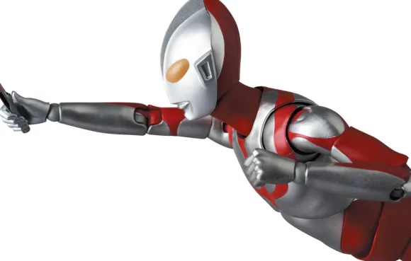 MAFEX Ultraman (Shin Ultraman version) DX Ver.