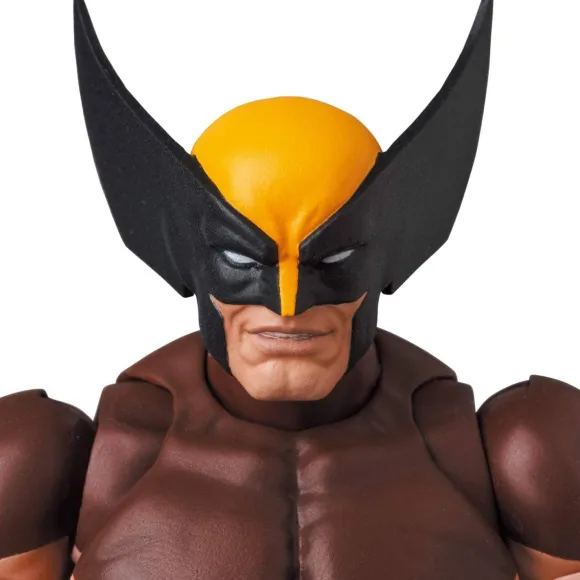 MAFEX Wolverine (Brown Comic Ver.)