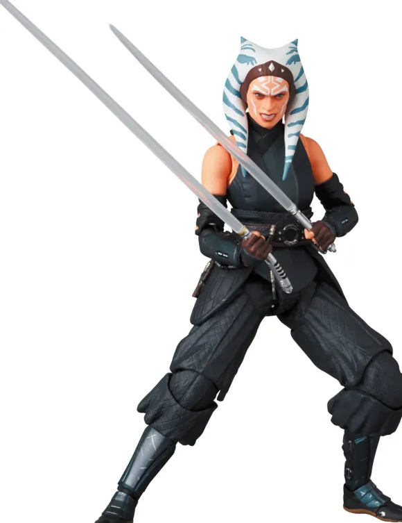 MAFEX Ahsoka Tano (The Mandalorian Ver.)