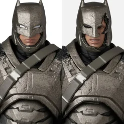 MAFEX Armored Batman Ver.1.5 (Batman V Superman: Dawn of Justice)