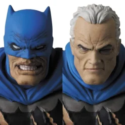 MAFEX Batman (TDKR:The Dark Knight Triumphant)